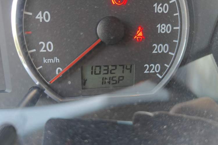 Used Volkswagen Polo 2011 Jingqu 1.6L Manual - Real Cool Edition Odometer Close Up