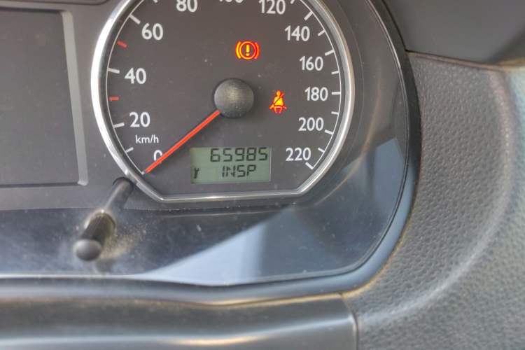 Used Volkswagen Polo 2011 Jingqu 1.4L Manual Shishang Edition Odometer Close Up