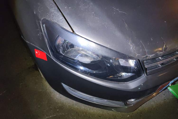 Used Volkswagen Polo 2011 1.4L Manual ZhiShang Edition Right Front Headlight