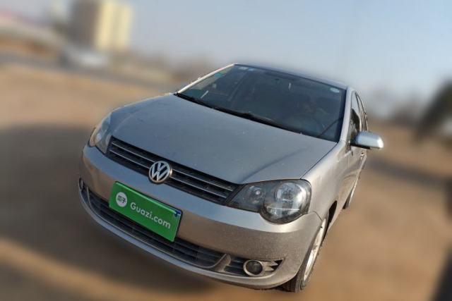 Used Volkswagen Polo 2011 Jingqu 1.6L Manual - Real Cool Edition