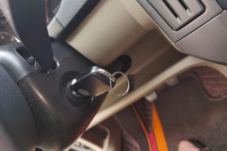 Used Volkswagen Polo 2011 Jingqu 1.4L Manual Shishang Edition Vehicle Key