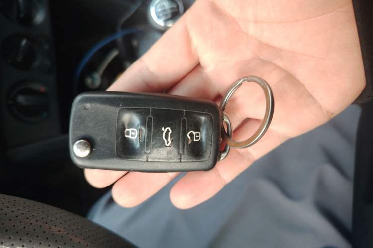 Used Volkswagen Polo 2011 Jingqu 1.4L Manual Sile Edition Vehicle Key