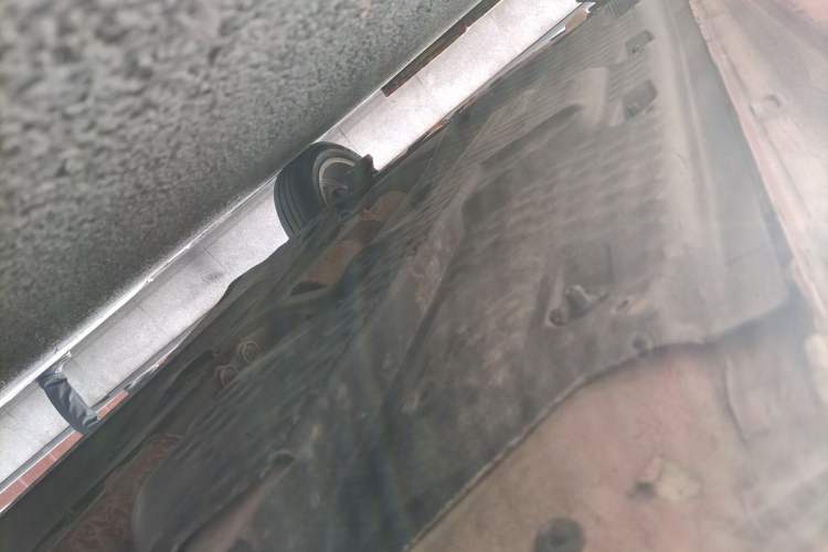 Used Volkswagen Polo 2011 1.6L Automatic ZhiShang Version Chassis Front Right