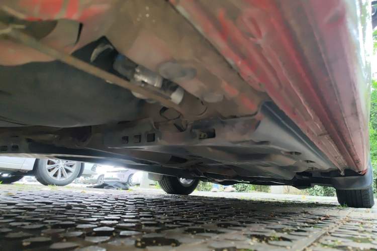 Used Volkswagen Polo 2011 1.6L Manual ZhiShang Edition Chassis Rear Right