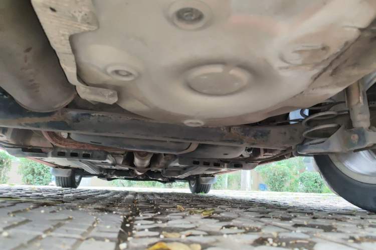 Used Volkswagen Polo 2011 1.6L Manual ZhiShang Edition Chassis Rear