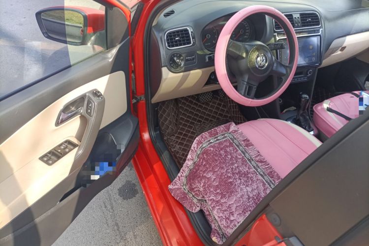 Used Volkswagen Polo 2011 1.6L Automatic ZhiShang Version Driver Seat