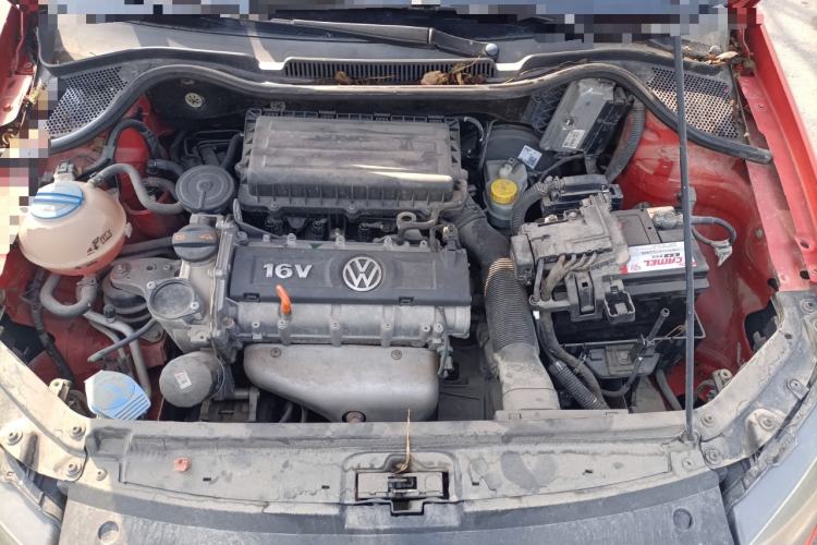 Used Volkswagen Polo 2011 1.6L Automatic ZhiShang Version Engine Bay