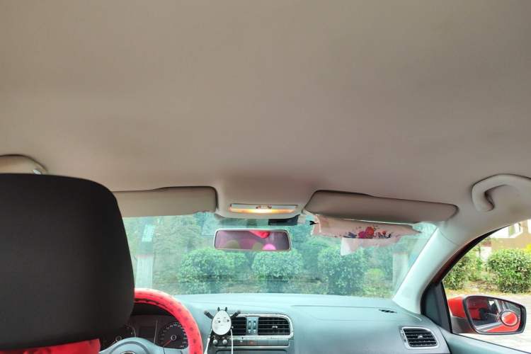 Used Volkswagen Polo 2011 1.6L Manual ZhiShang Edition Headliner