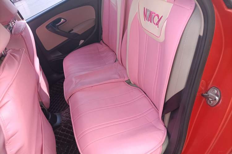 Used Volkswagen Polo 2011 1.6L Automatic ZhiShang Version Left Rear Seat