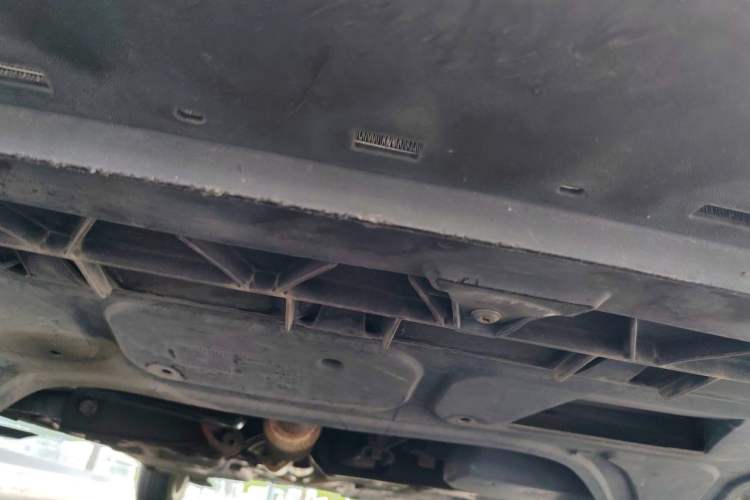 Used Volkswagen Polo 2011 1.6L Automatic ZhiShang Version Chassis Front