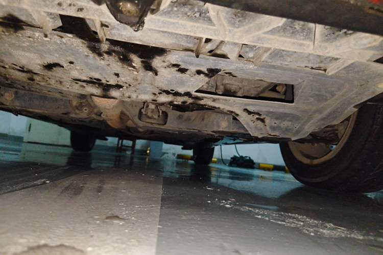 Used Volkswagen Polo 2011 1.6L Manual ZhiShang Edition Chassis Front