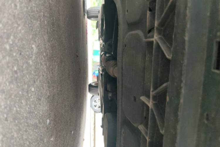 Used Volkswagen Polo 2011 1.6L Automatic ZhiShang Version Chassis Front