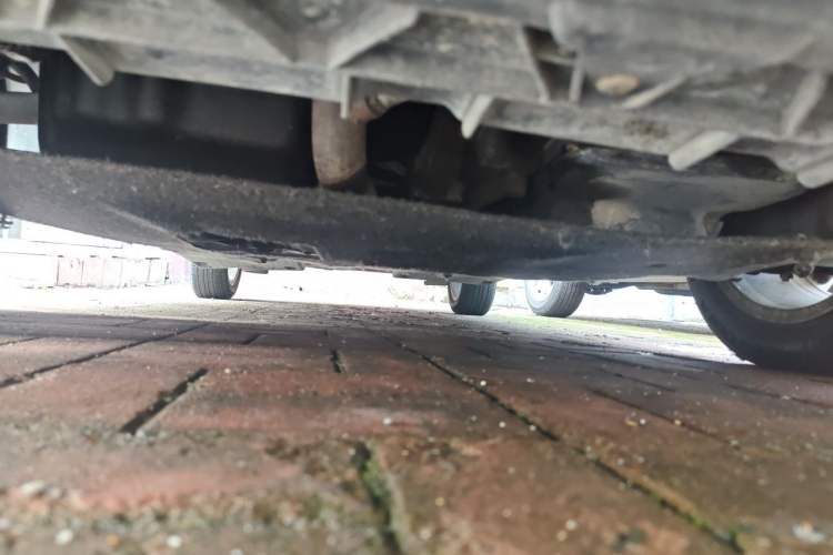 Used Volkswagen Polo 2011 1.6L Automatic ZhiShang Version Chassis Front