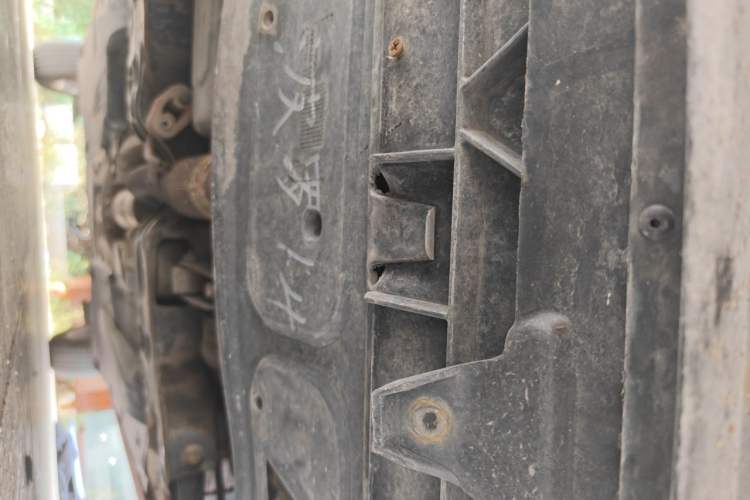 Used Volkswagen Polo 2011 1.4L Manual ZhiShang Edition Chassis Front