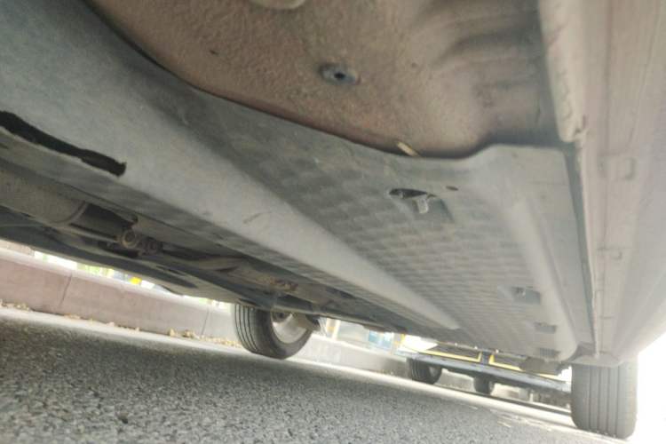 Used Volkswagen Polo 2011 1.6L Automatic ZhiKu Edition Chassis Front Left