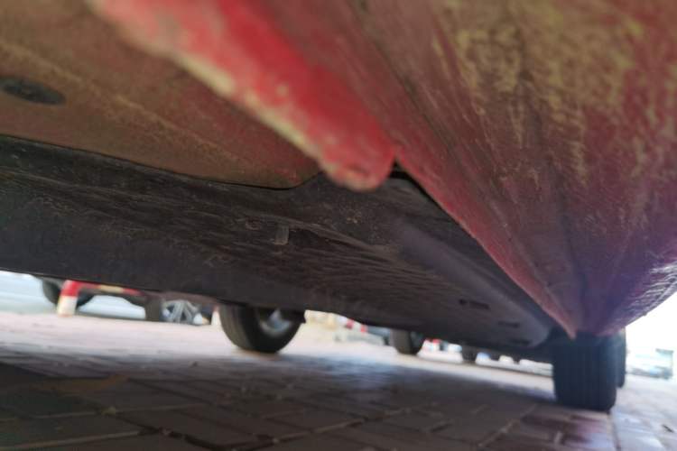 Used Volkswagen Polo 2011 1.6L Manual ZhiShang Edition Chassis Front Left