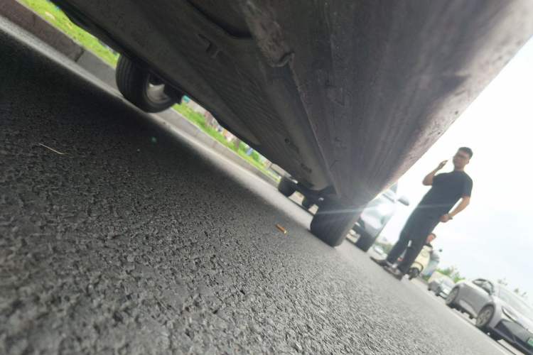 Used Volkswagen Polo 2011 1.6L Automatic ZhiKu Edition Chassis Front Left