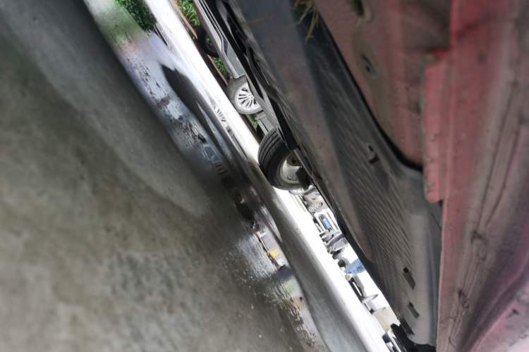 Used Volkswagen Polo 2011 1.4L Automatic ZhiShang Version Chassis Front Left