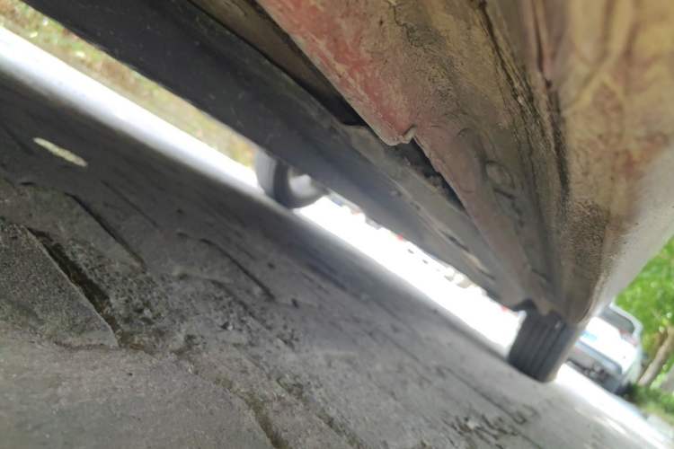Used Volkswagen Polo 2011 1.6L Automatic ZhiShang Version Chassis Front Left