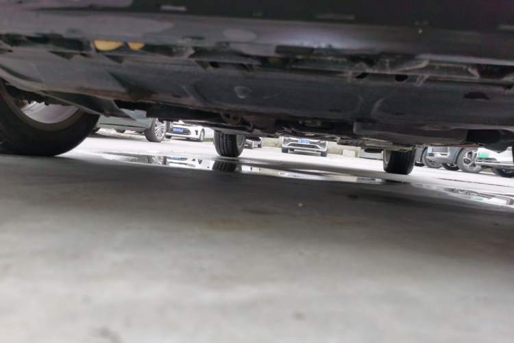 Used Volkswagen Polo 2011 1.4L Automatic ZhiShang Version Chassis Front