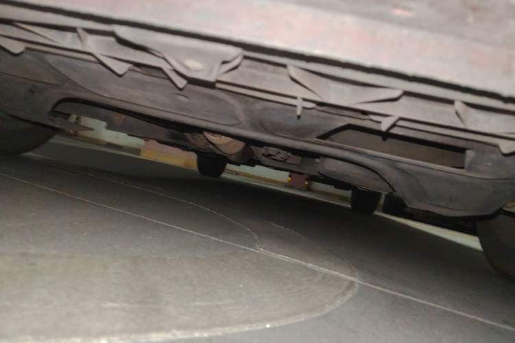 Used Volkswagen Polo 2011 1.6L Automatic ZhiShang Version Chassis Front