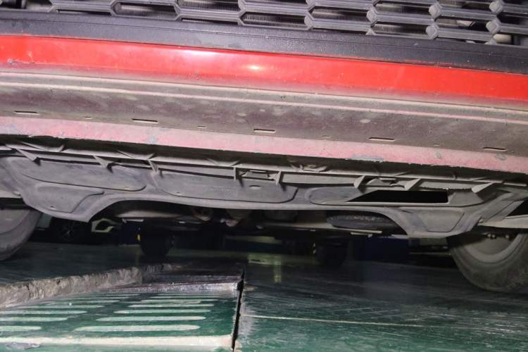 Used Volkswagen Polo 2011 1.6L Automatic ZhiShang Version Chassis Front