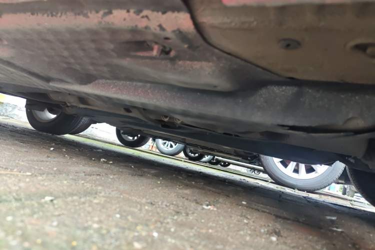 Used Volkswagen Polo 2011 1.6L Automatic ZhiShang Version Chassis Front Right