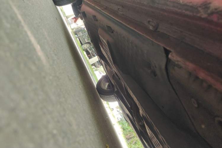 Used Volkswagen Polo 2011 1.6L Automatic ZhiShang Version Chassis Front Right