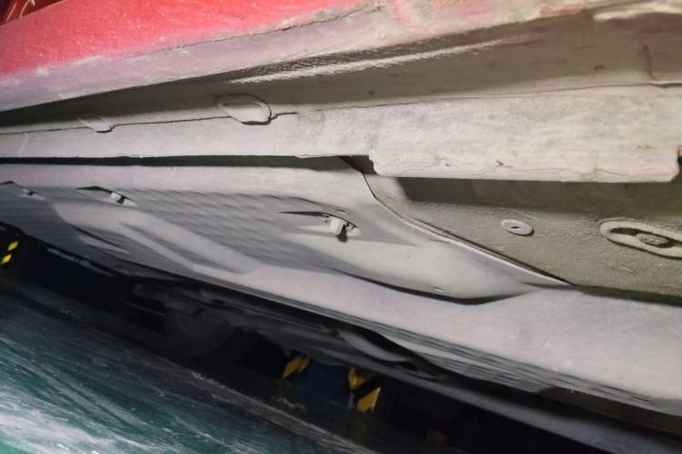 Used Volkswagen Polo 2011 1.6L Automatic ZhiShang Version Chassis Front Right