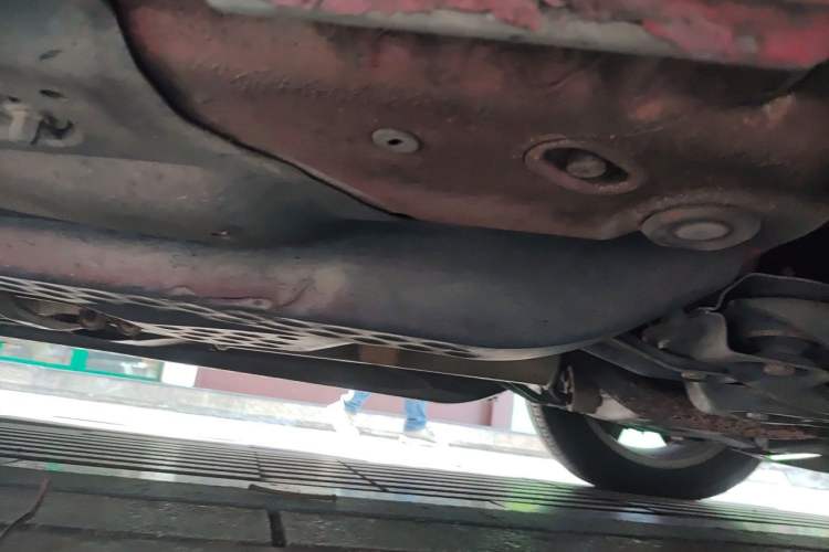 Used Volkswagen Polo 2011 1.6L Automatic ZhiShang Version Chassis Front Right