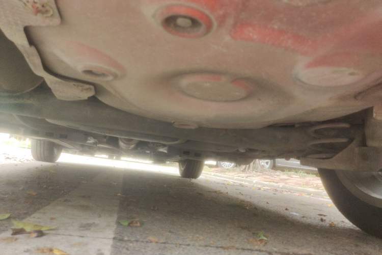 Used Volkswagen Polo 2011 1.4L Manual ZhiShang Edition Chassis Rear