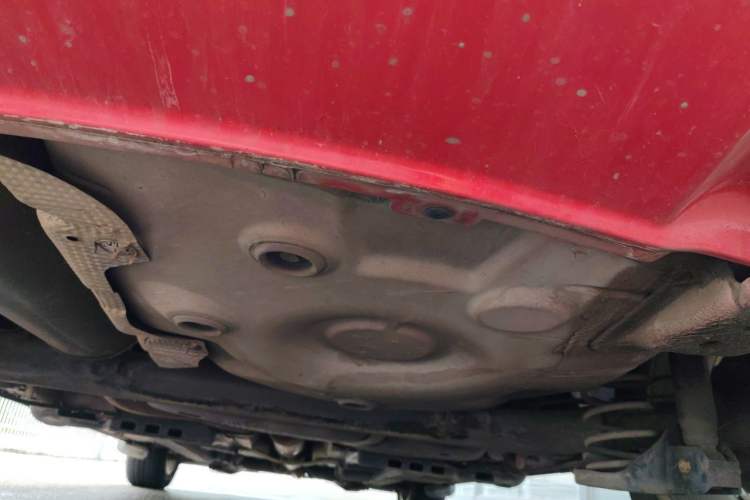 Used Volkswagen Polo 2011 1.6L Automatic ZhiShang Version Chassis Rear