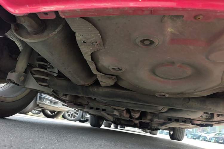 Used Volkswagen Polo 2011 1.6L Automatic ZhiKu Edition Chassis Rear