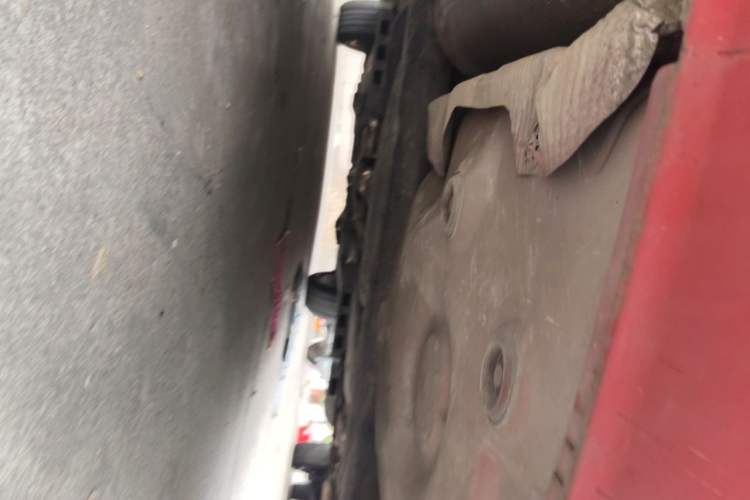 Used Volkswagen Polo 2011 1.6L Automatic ZhiShang Version Chassis Rear