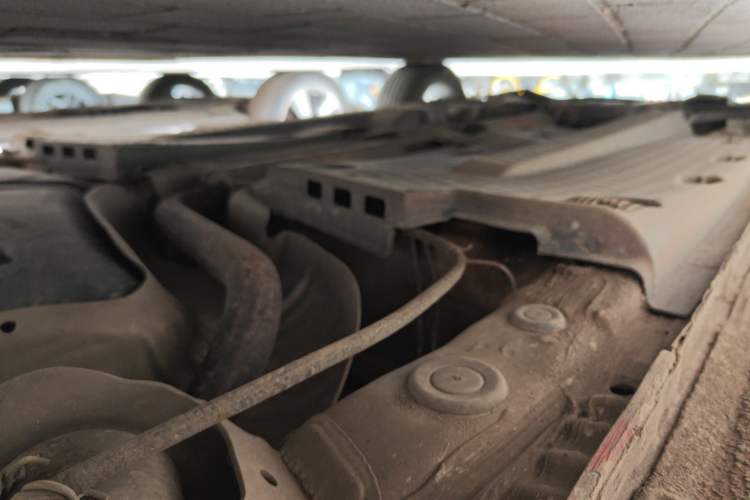 Used Volkswagen Polo 2011 1.6L Automatic ZhiShang Version Chassis Rear Left