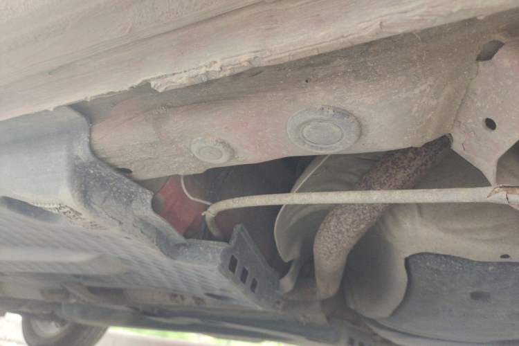 Used Volkswagen Polo 2011 1.6L Automatic ZhiKu Edition Chassis Rear Left