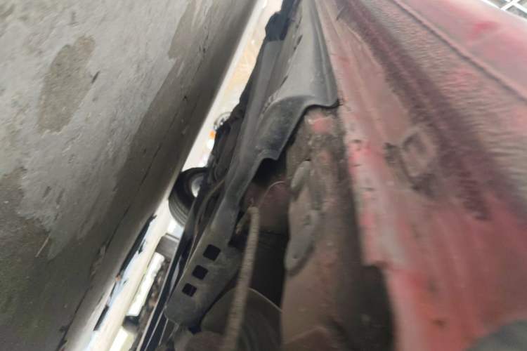 Used Volkswagen Polo 2011 1.6L Automatic ZhiShang Version Chassis Rear Left
