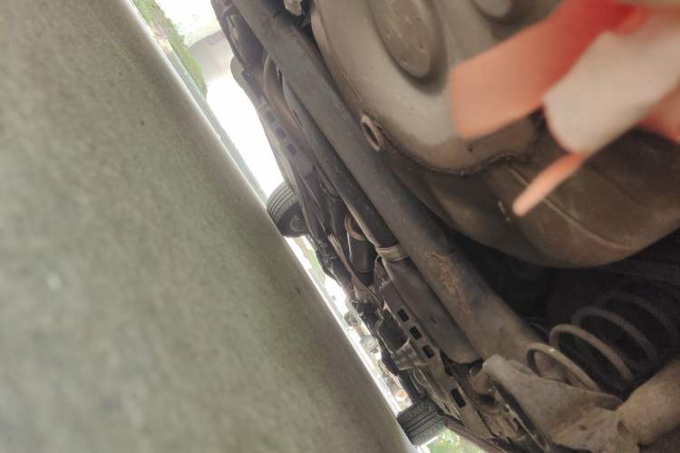 Used Volkswagen Polo 2011 1.6L Automatic ZhiShang Version Chassis Rear