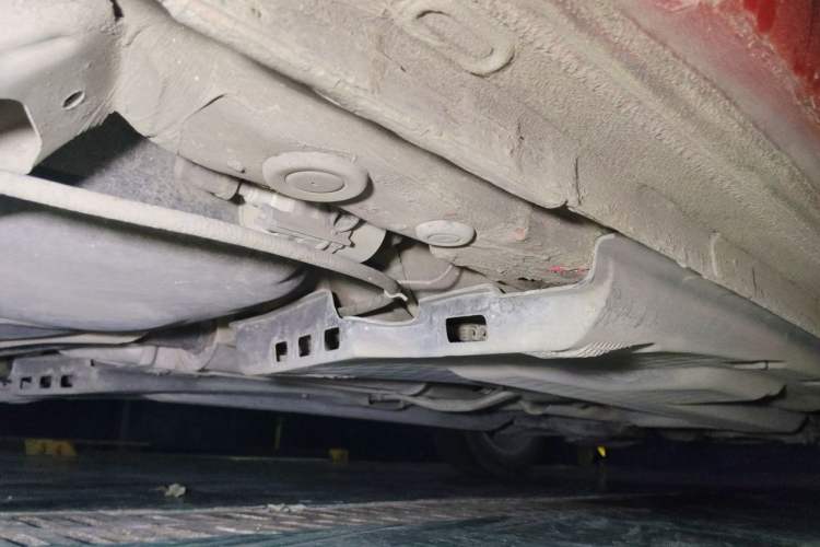 Used Volkswagen Polo 2011 1.6L Automatic ZhiShang Version Chassis Rear Right