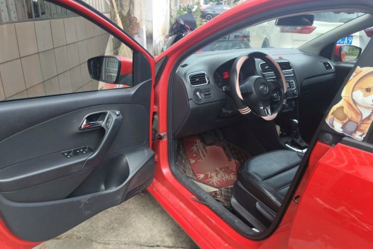 Used Volkswagen Polo 2011 1.6L Automatic ZhiShang Version Driver Seat