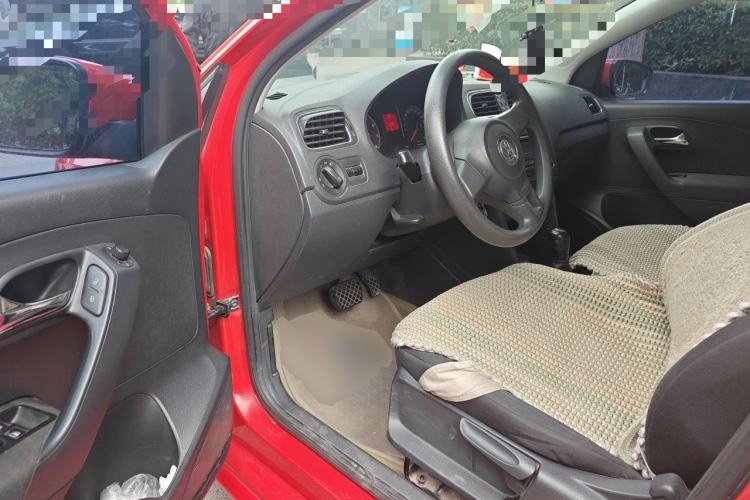 Used Volkswagen Polo 2011 1.4L Automatic ZhiShang Version Driver Seat