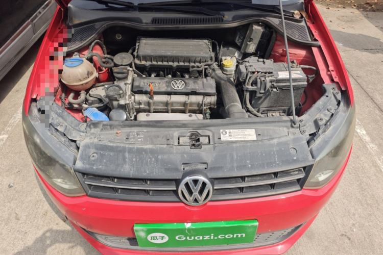 Used Volkswagen Polo 2011 1.4L Manual ZhiLe Edition Engine Bay
