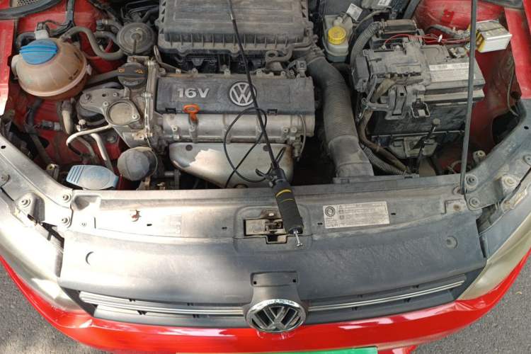 Used Volkswagen Polo 2011 1.6L Automatic ZhiShang Version Engine Bay