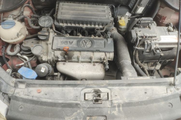 Used Volkswagen Polo 2011 1.4L Automatic ZhiShang Version Engine Bay