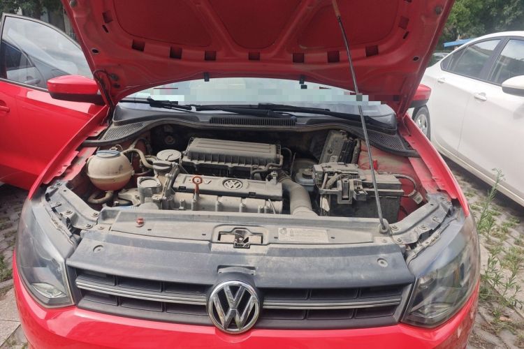 Used Volkswagen Polo 2011 1.4L Manual ZhiShang Edition Engine Bay