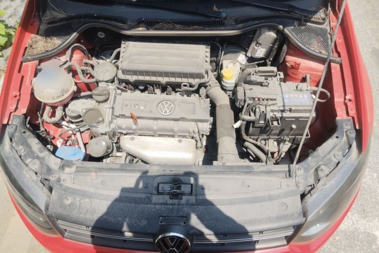 Used Volkswagen Polo 2011 1.6L Automatic ZhiKu Edition Engine Bay