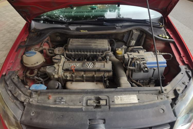 Used Volkswagen Polo 2011 1.4L Automatic ZhiShang Version Engine Bay