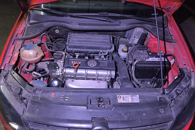 Used Volkswagen Polo 2011 1.6L Automatic ZhiShang Version Engine Bay