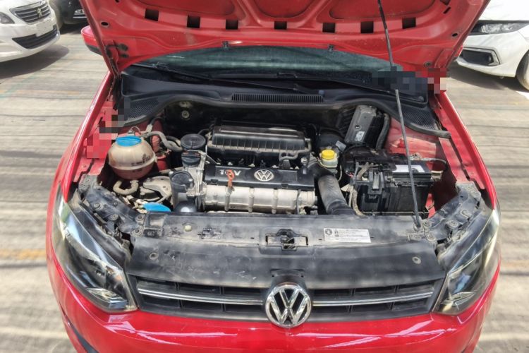 Used Volkswagen Polo 2011 1.4L Manual ZhiShang Edition Engine Bay