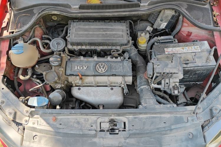 Used Volkswagen Polo 2011 1.6L Automatic ZhiShang Version Engine Bay